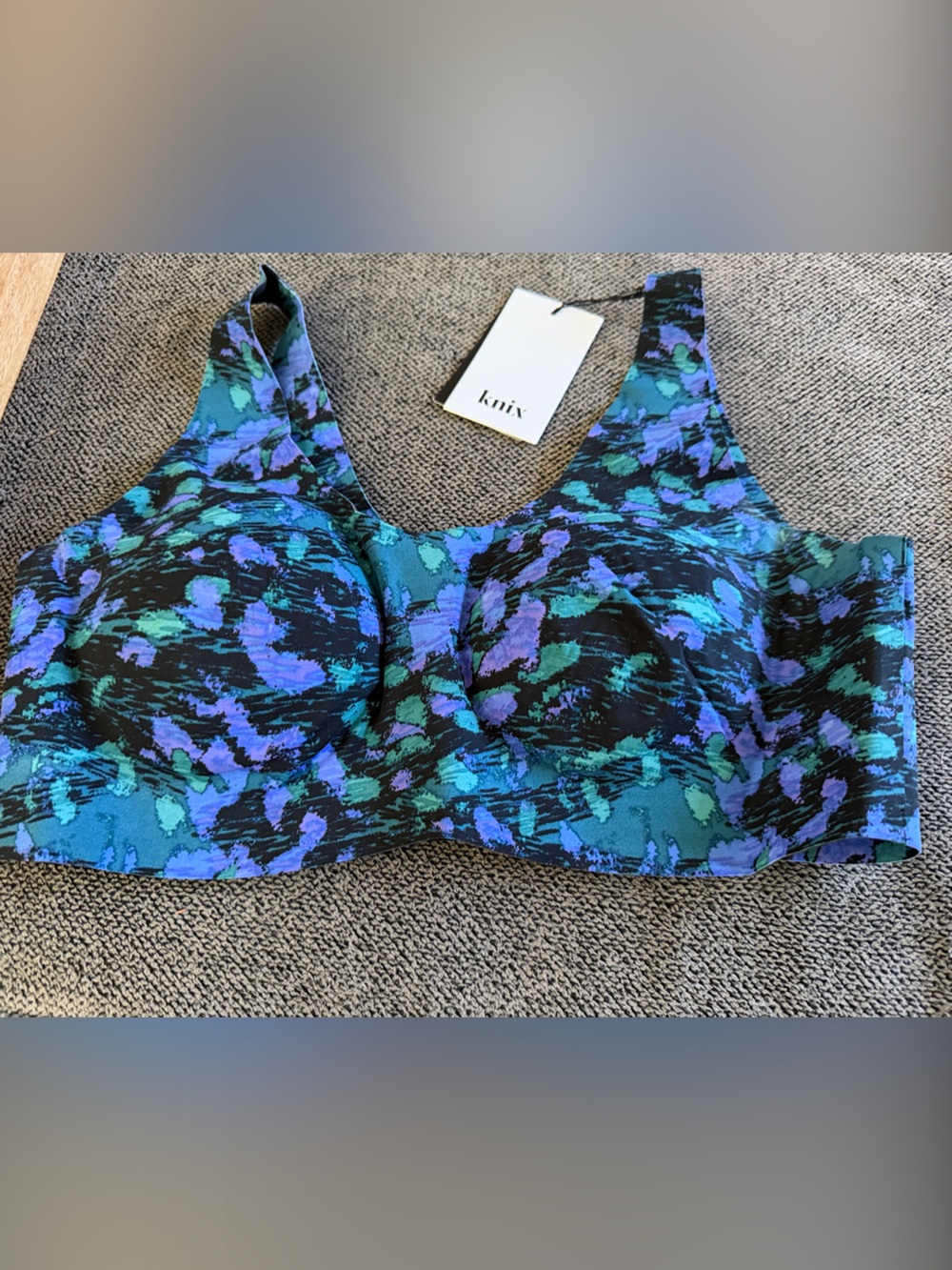 Knox pullover bra